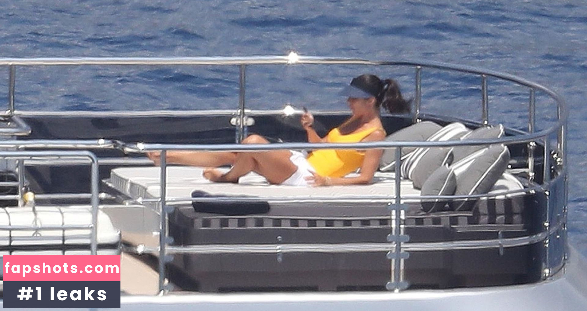 Silvia Toffanin gallery photo #4