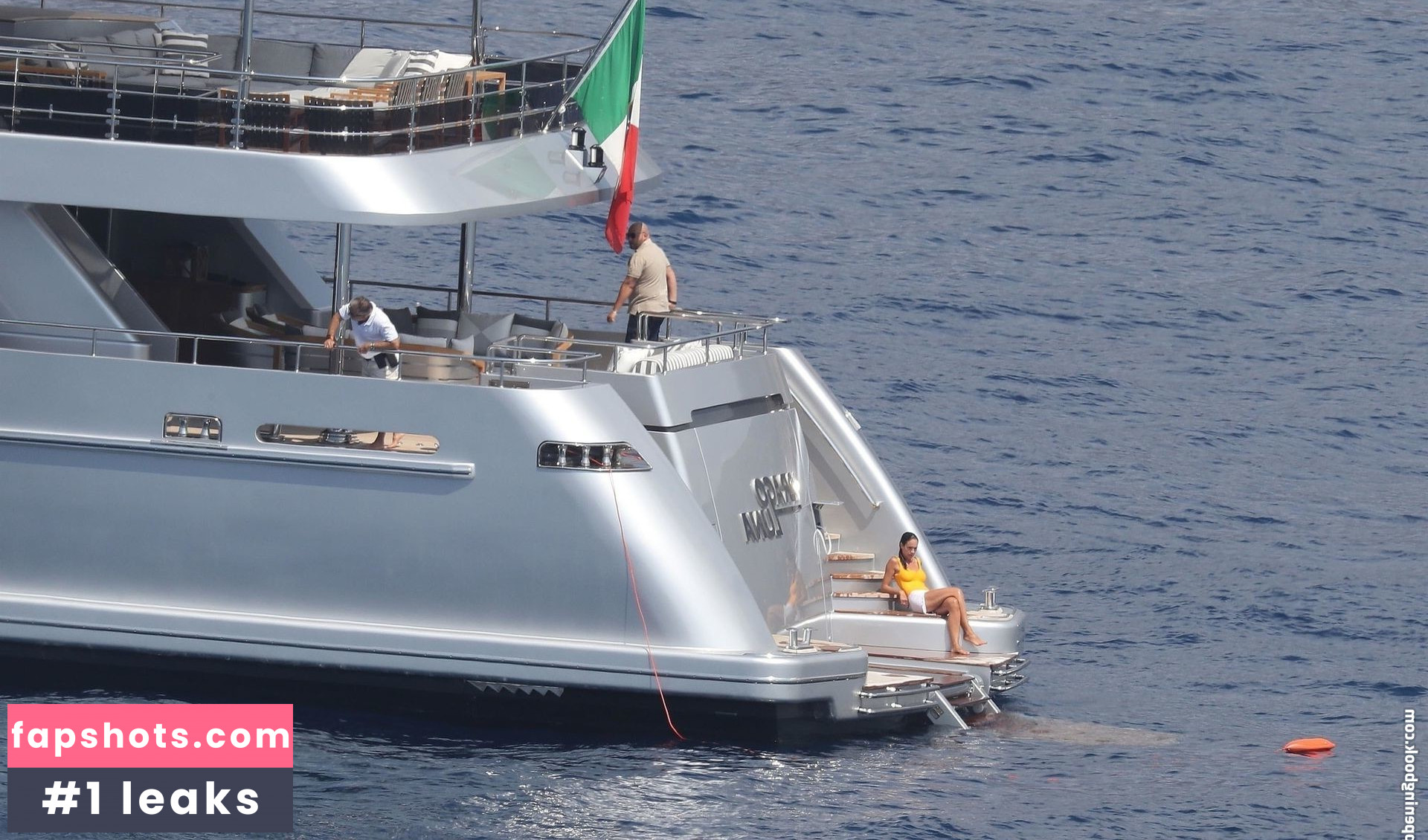 Silvia Toffanin gallery photo #33