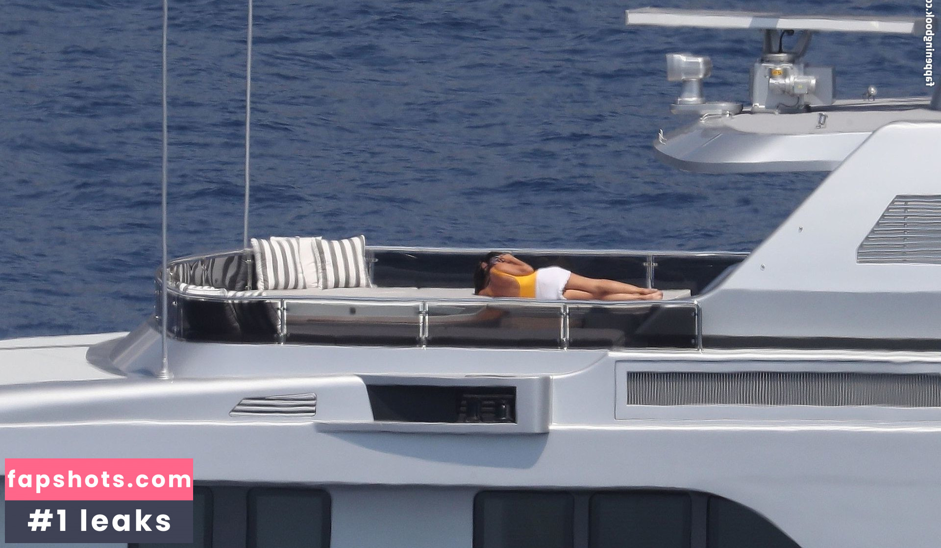 Silvia Toffanin gallery photo #8