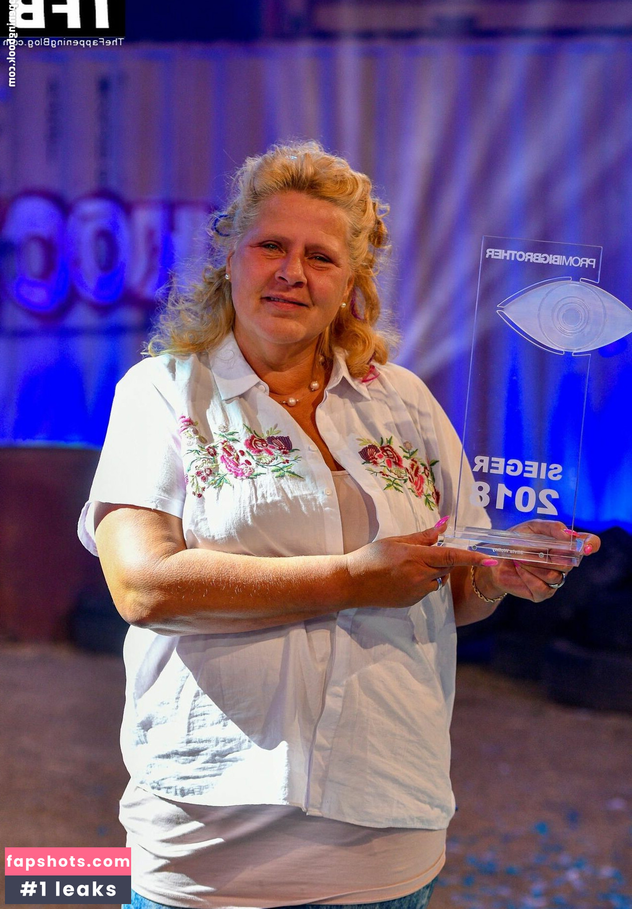 Silvia Wollny gallery photo #6