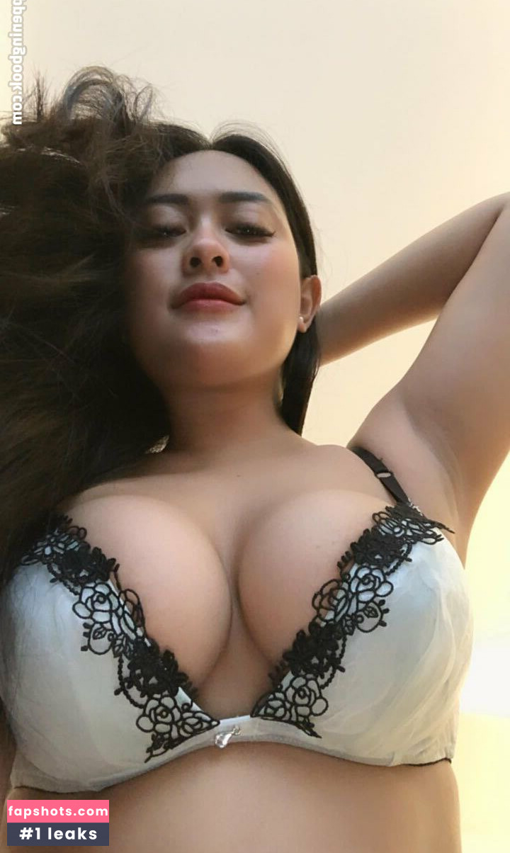 silviaroyshita_ gallery photo #21