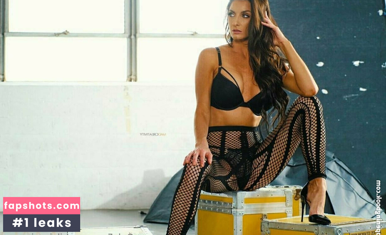 silviasaigexxx gallery photo #47