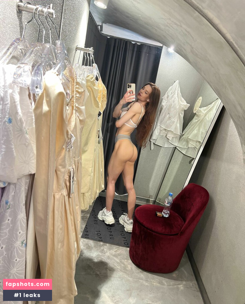 SimensSofia Nude Leaks OnlyFans Photos #392 - LeakJerk