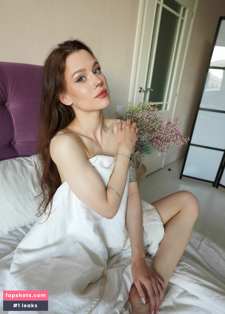 SimensSofia Nude Leaks OnlyFans Photos #413 - LeakJerk
