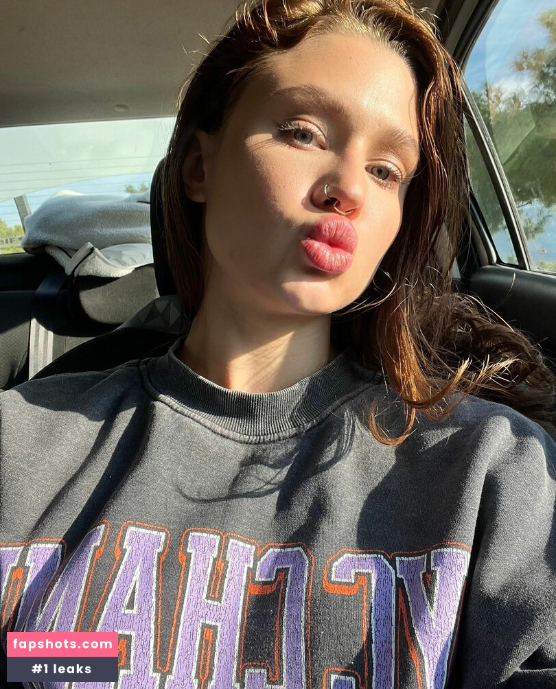 SimensSofia Nude Leaks OnlyFans Photos #636 - LeakJerk