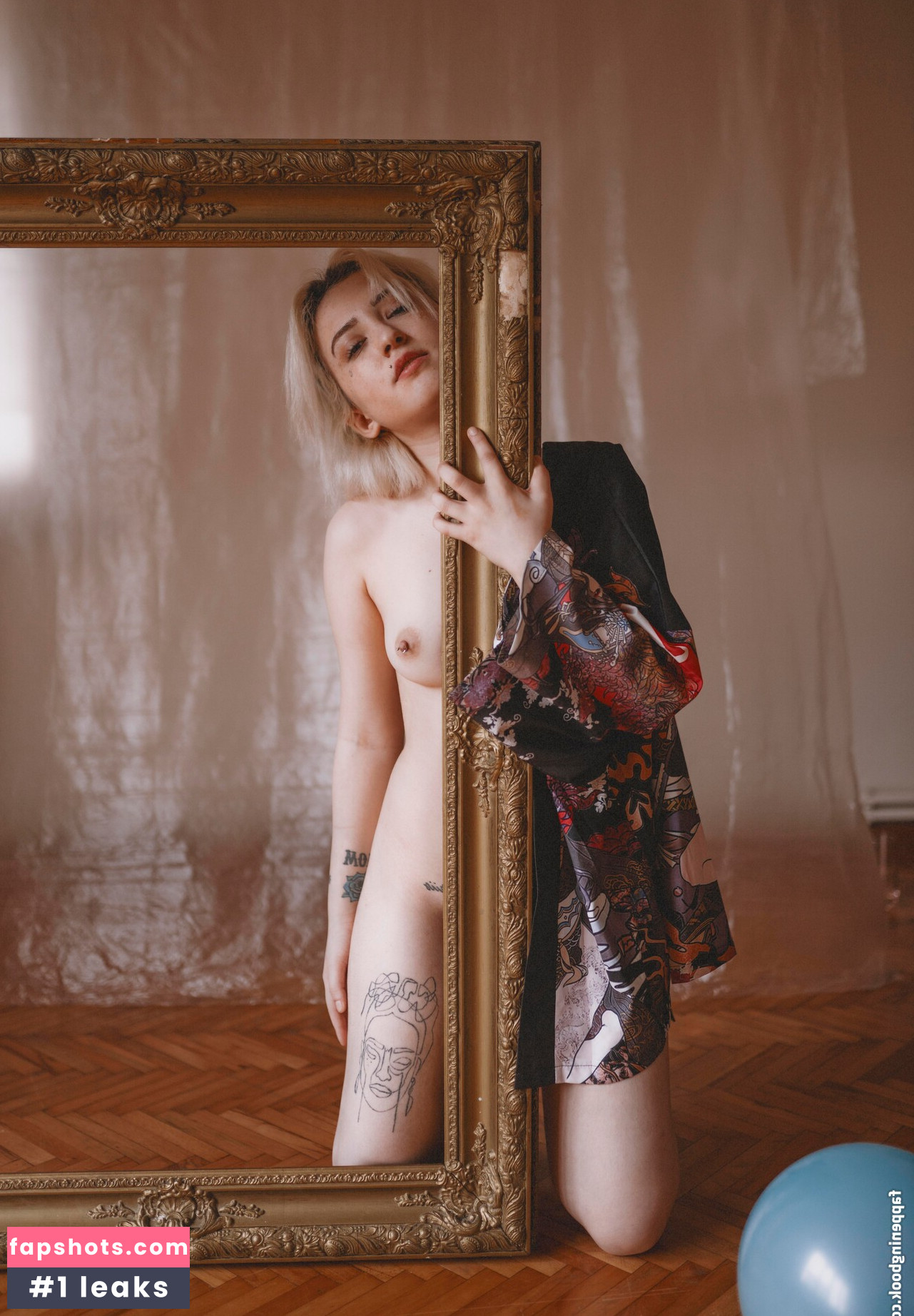 Simge Akkuş gallery photo #9