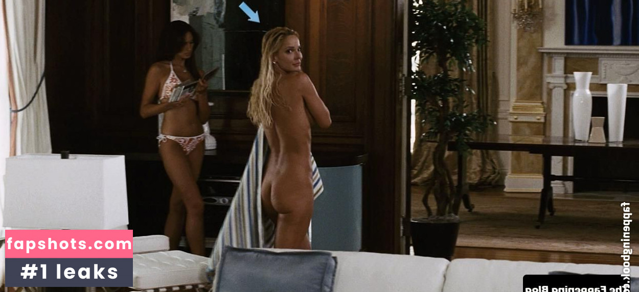 Simona Fusco gallery photo #17