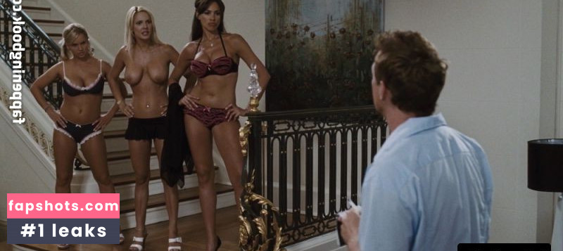 Simona Fusco gallery photo #6