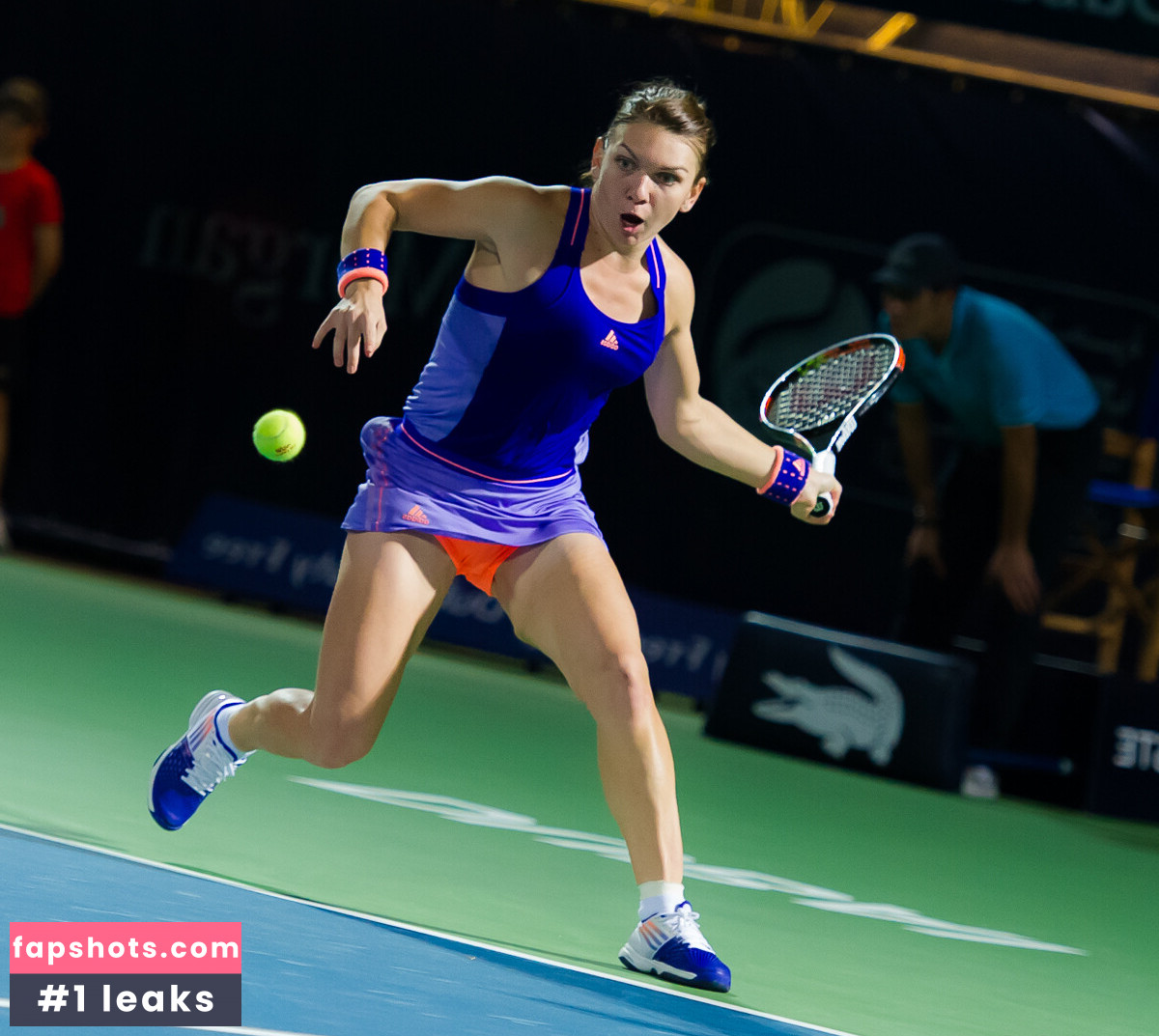 Simona Halep gallery photo #11