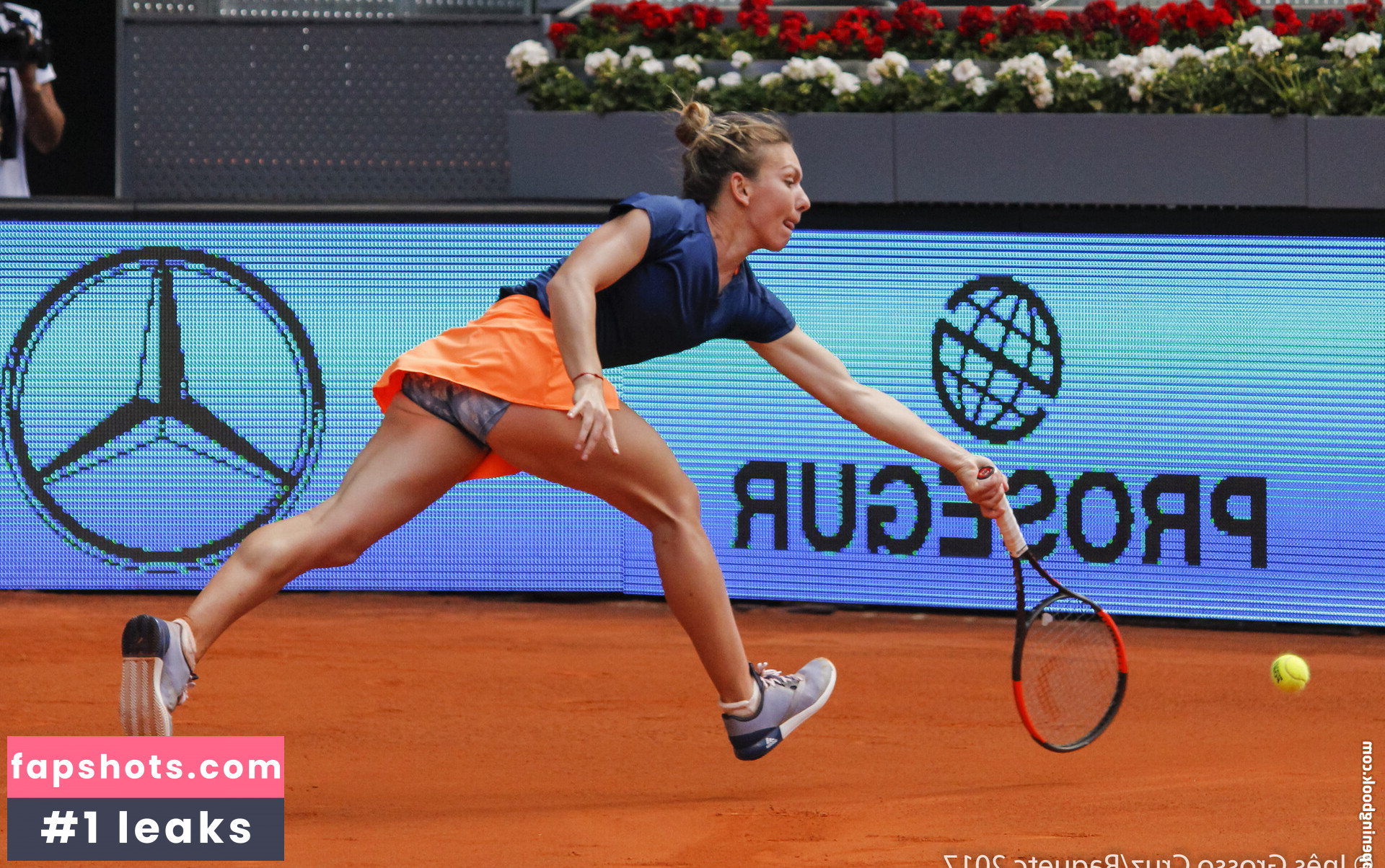 Simona Halep gallery photo #20