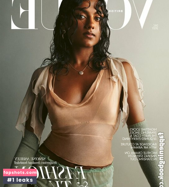 Simone Ashley Nahé úniky fotek pouze od fanoušků #96 - Fapshots