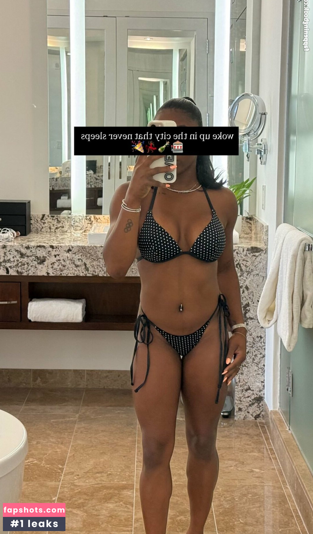 Simone Biles gallery photo #15