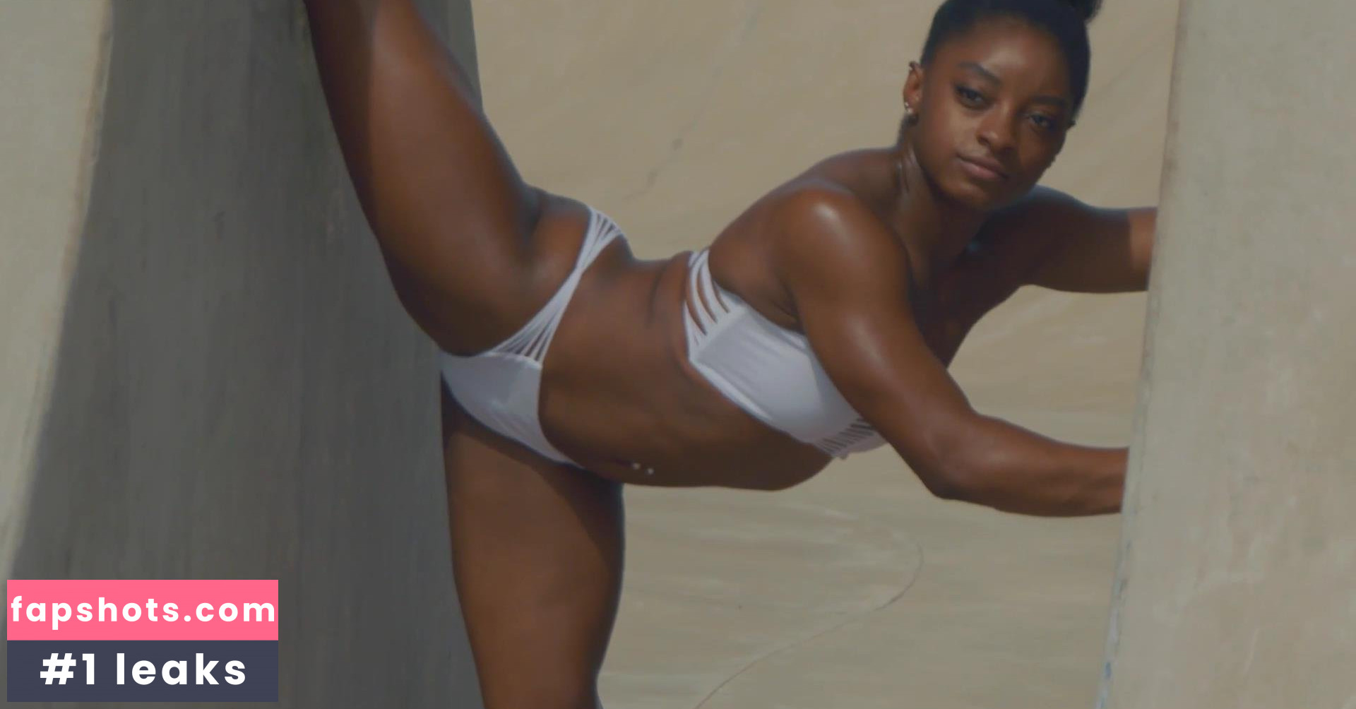 Simone Biles gallery photo #164