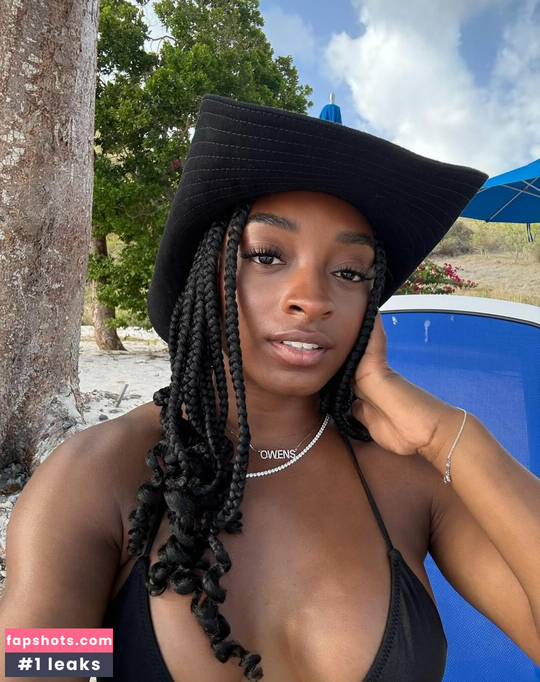 Simone Biles gallery photo #19