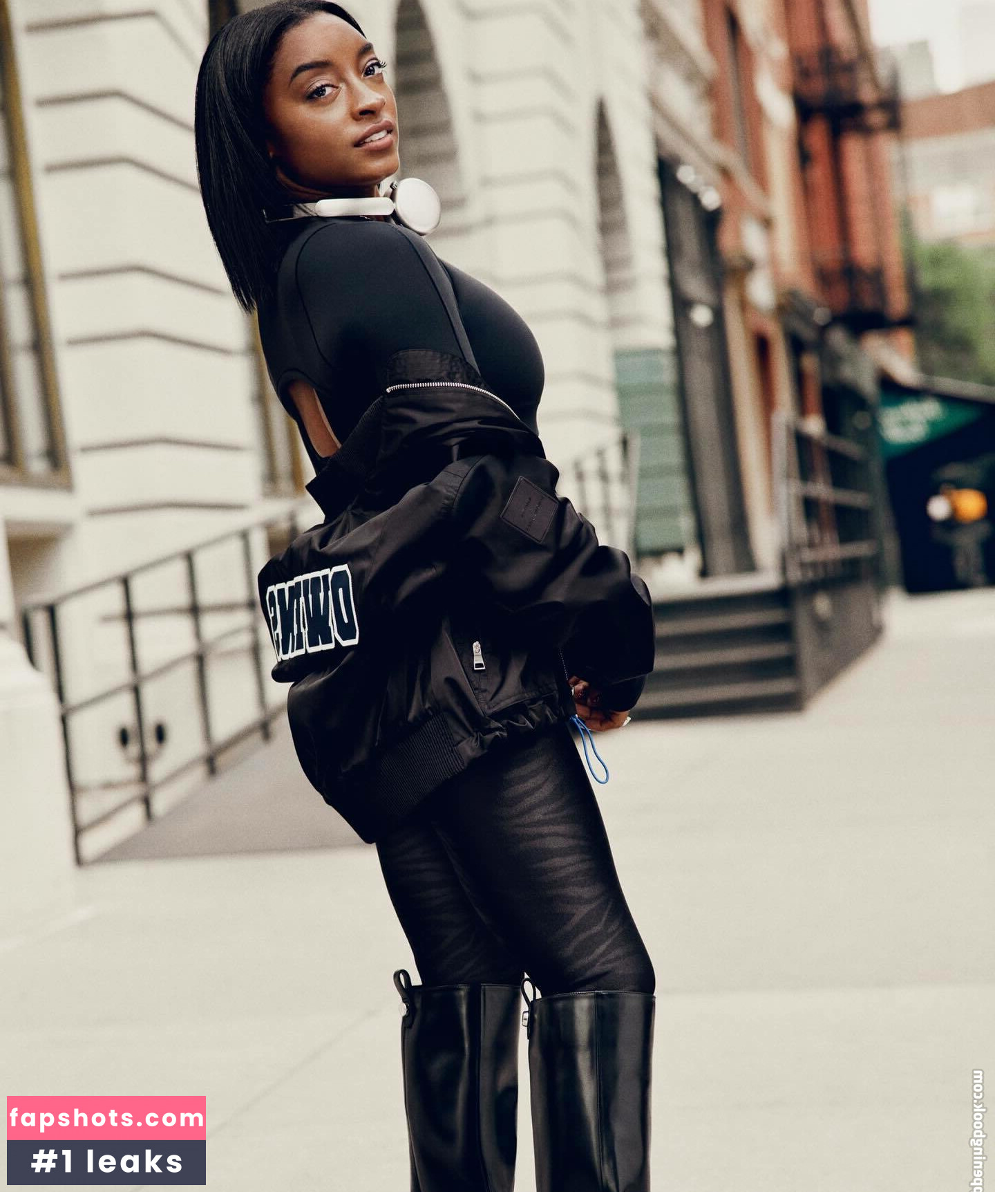 Simone Biles gallery photo #3