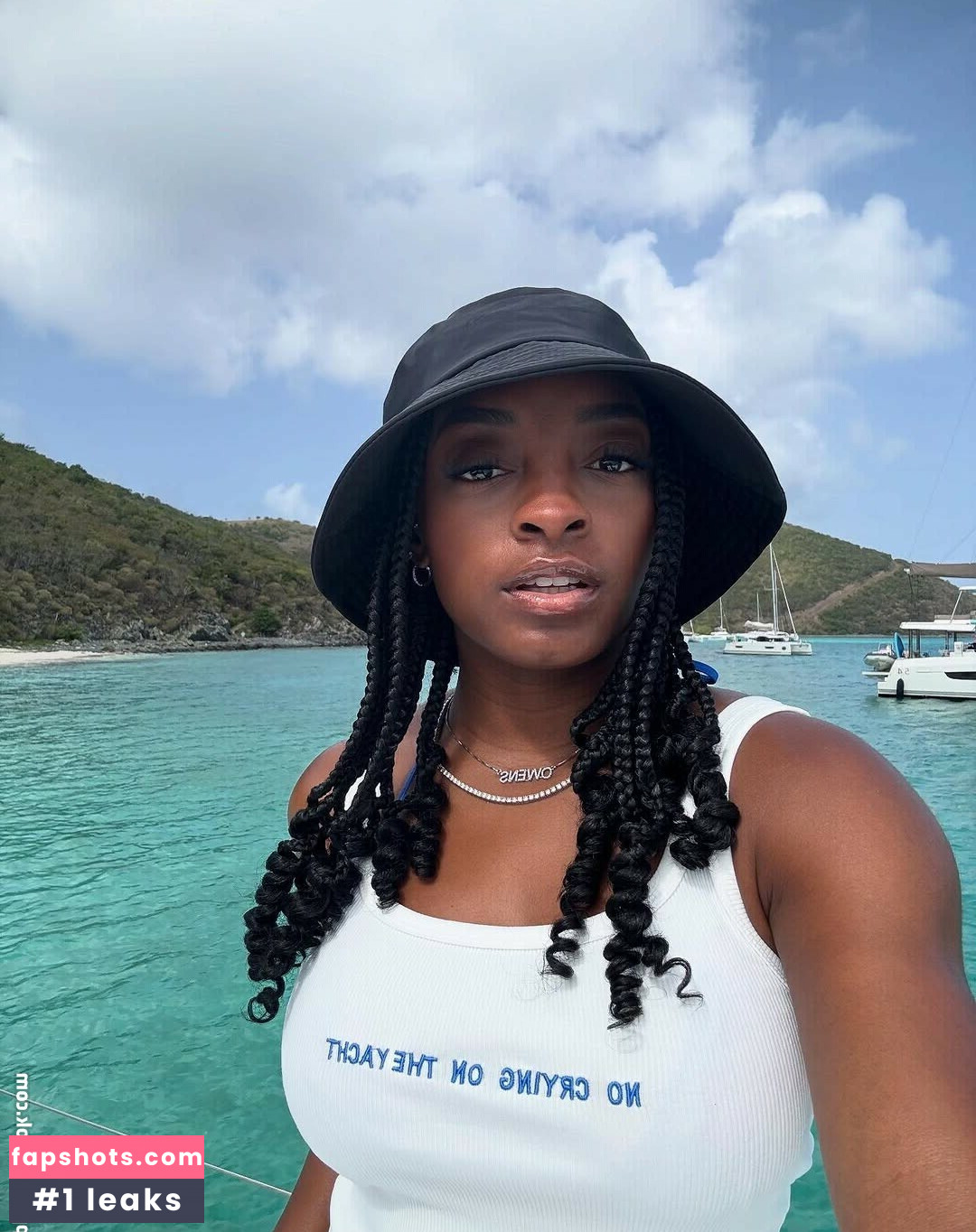 Simone Biles gallery photo #23