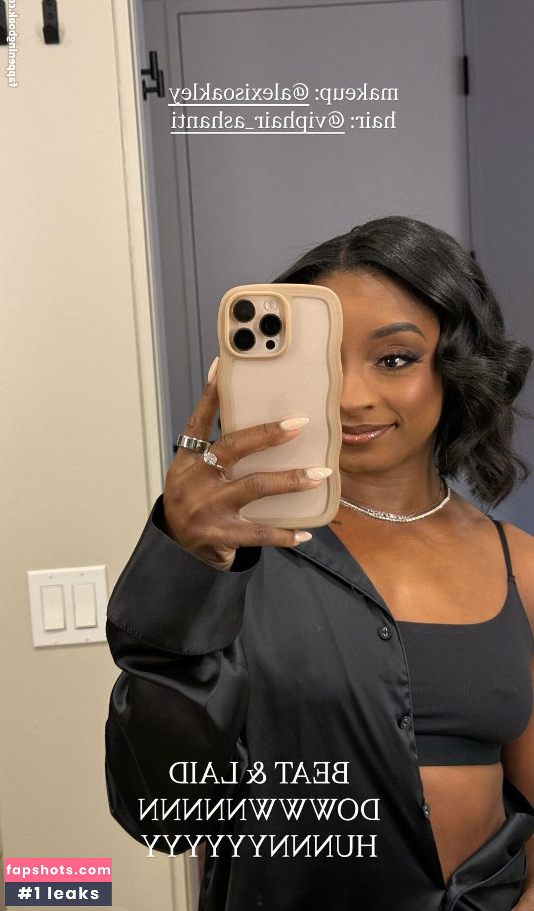 Simone Biles gallery photo #32