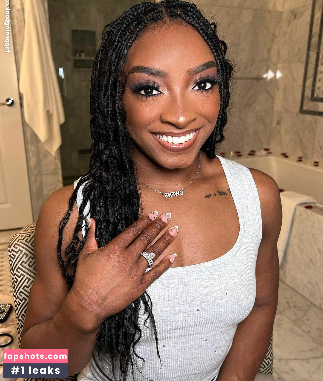 Simone Biles gallery photo #46