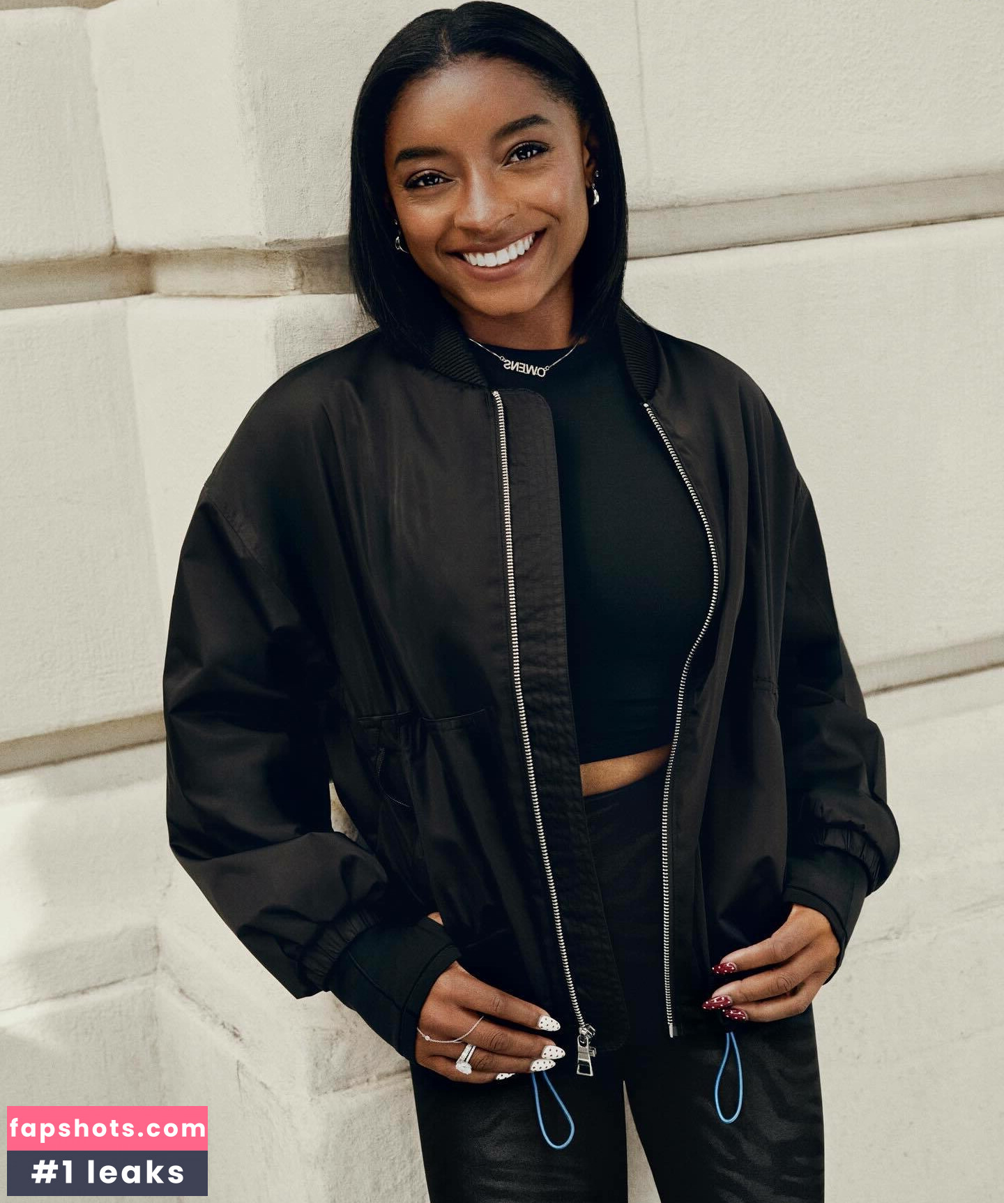 Simone Biles gallery photo #6