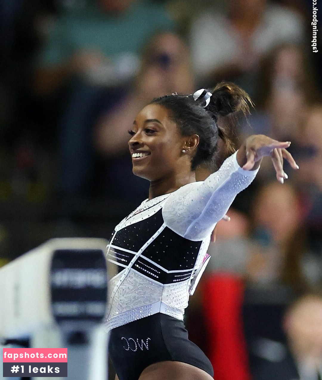 Simone Biles gallery photo #56