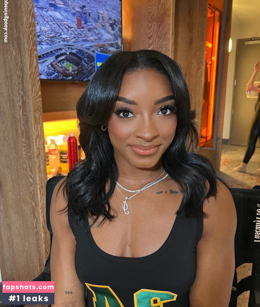 Simone Biles gallery photo #61