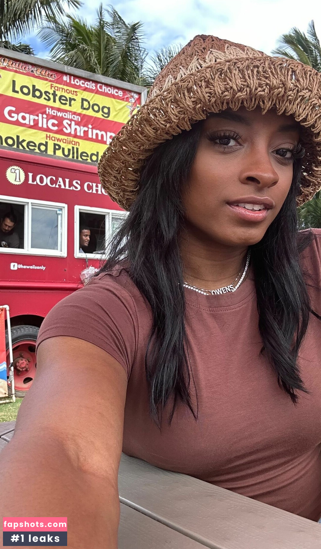 Simone Biles gallery photo #71