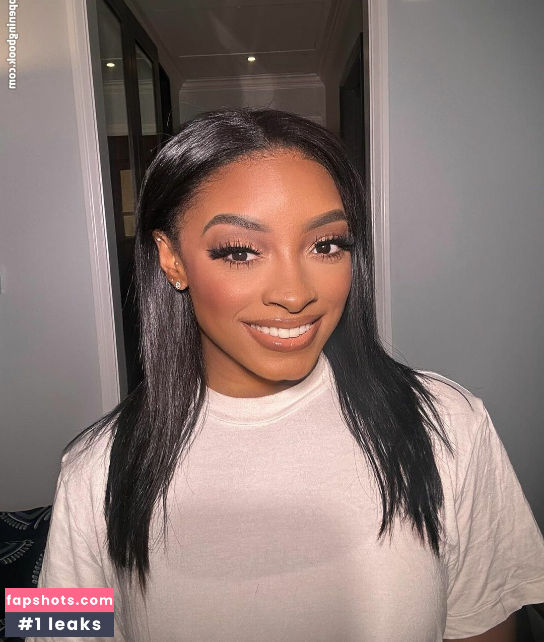 Simone Biles gallery photo #73