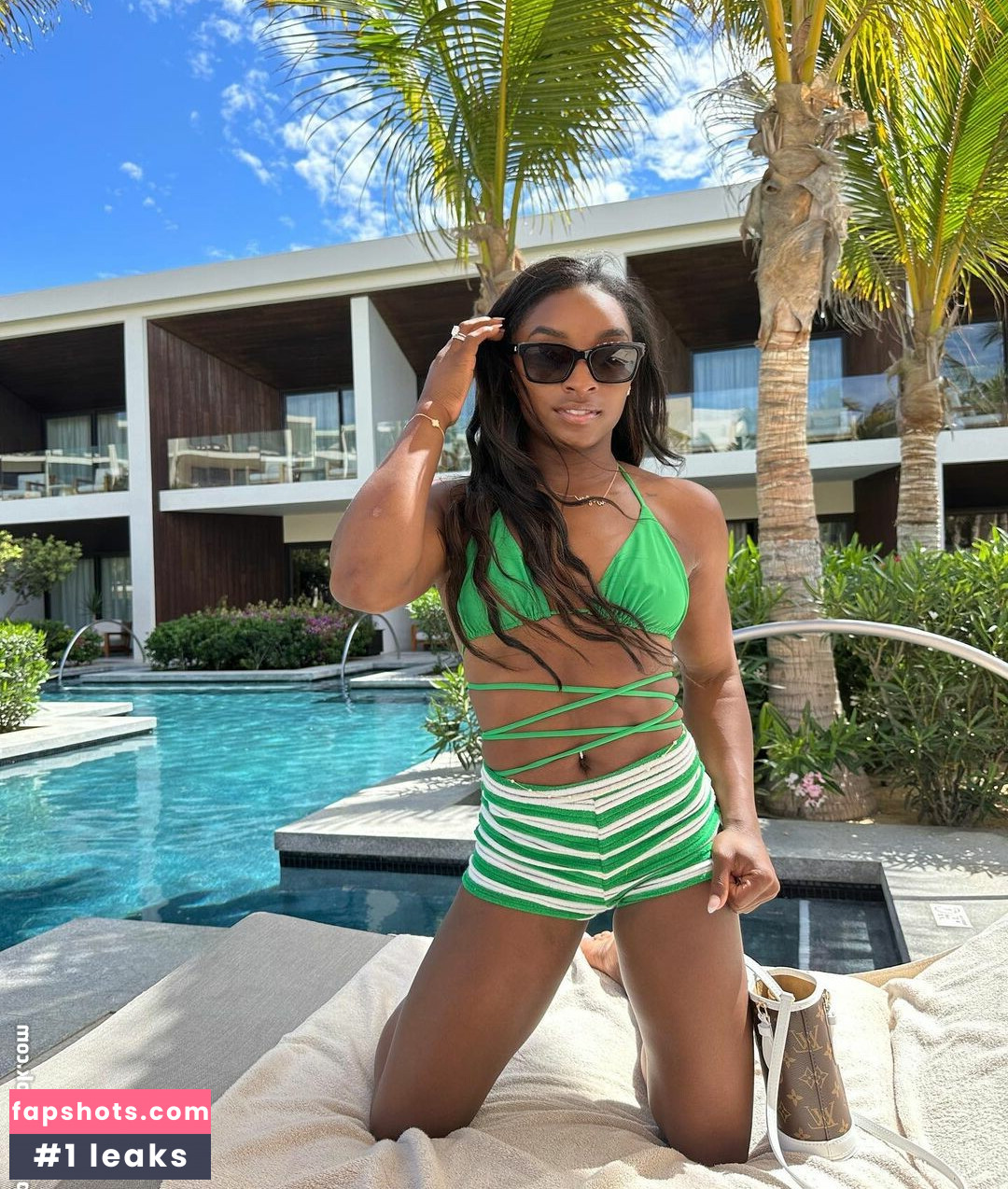 Simone Biles gallery photo #97