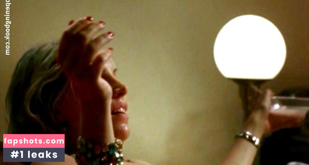 Simone Hanselmann gallery photo #50