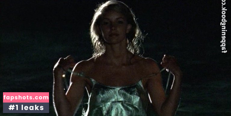 Simone Hanselmann gallery photo #58