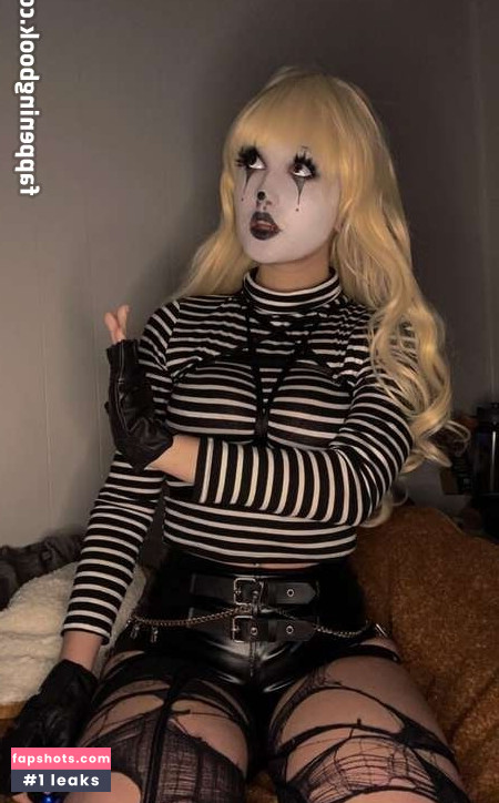 Simple Succubus gallery photo #8