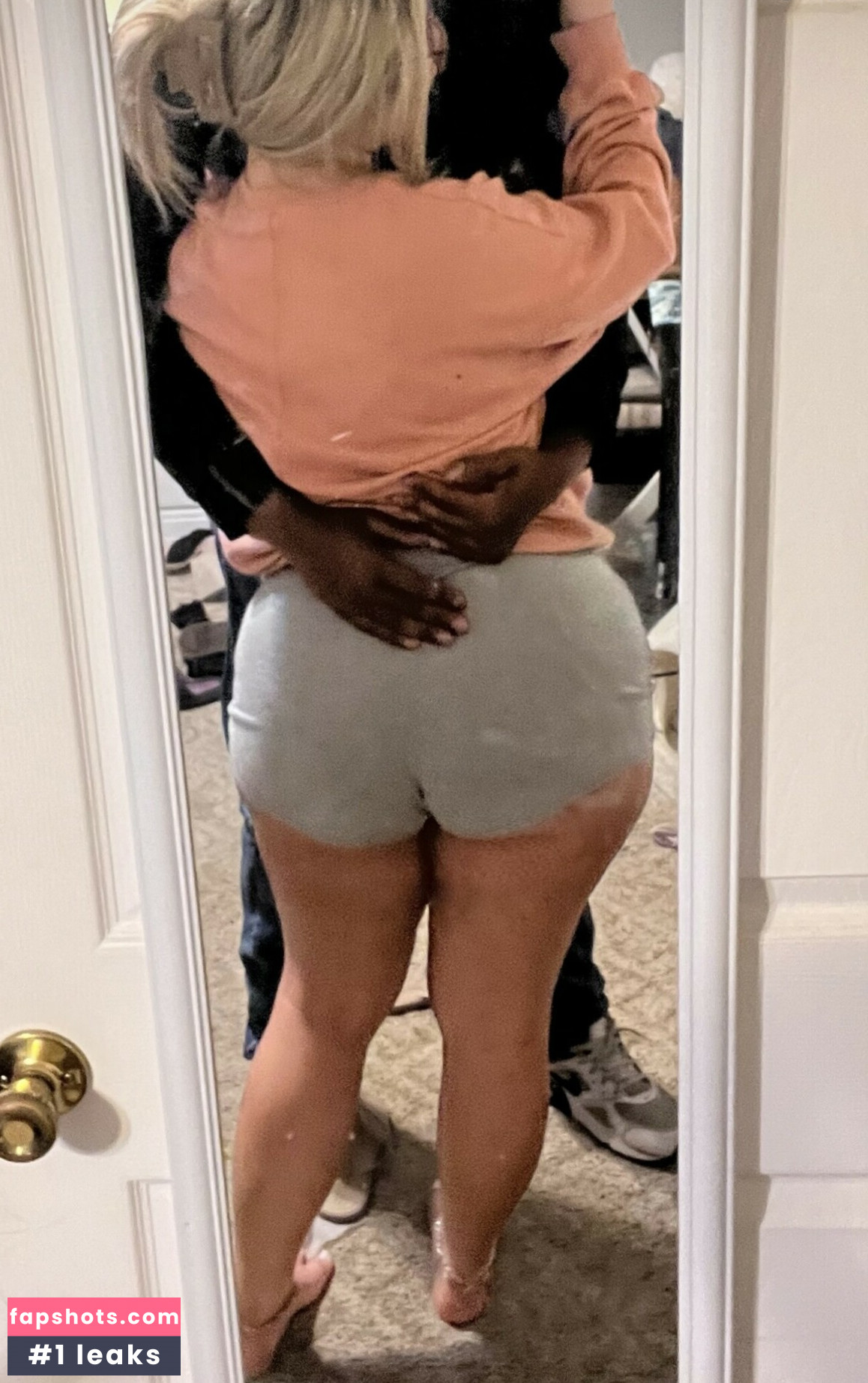 Simplylindzz nude babe gallery