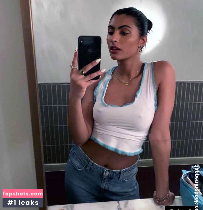 Simran Randhawa gallery photo #3