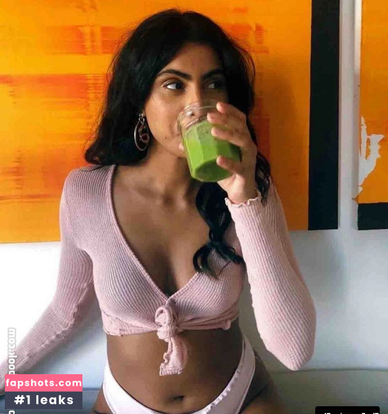 Simran Randhawa gallery photo #9