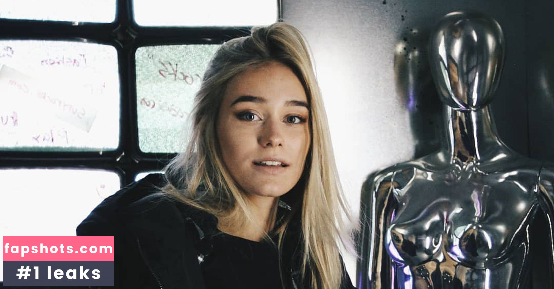 Sina Deinert gallery photo #7