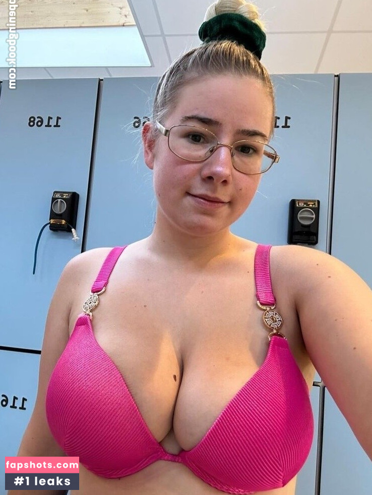 sina.mh2001 Nacktheit OnlyFans Fotos #2 - Fapshots