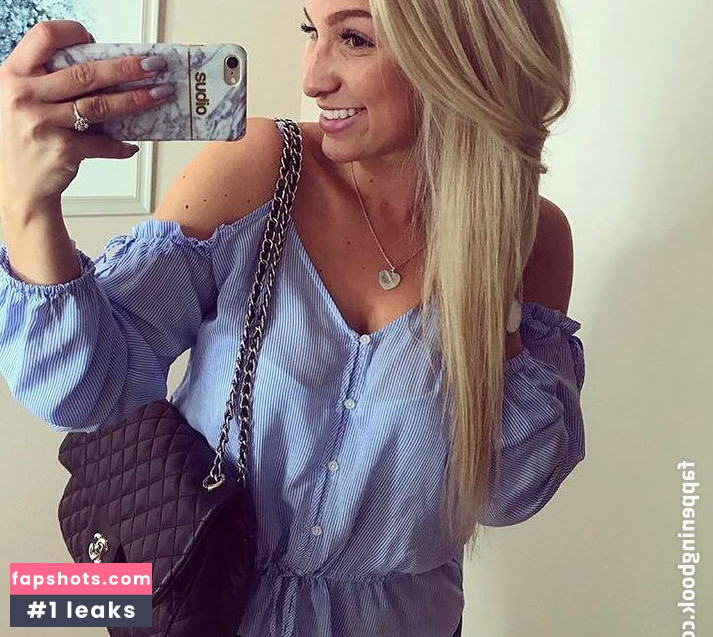 Sinah Trompf Nude Leaks OnlyFans Photos #4 - LeakJerk