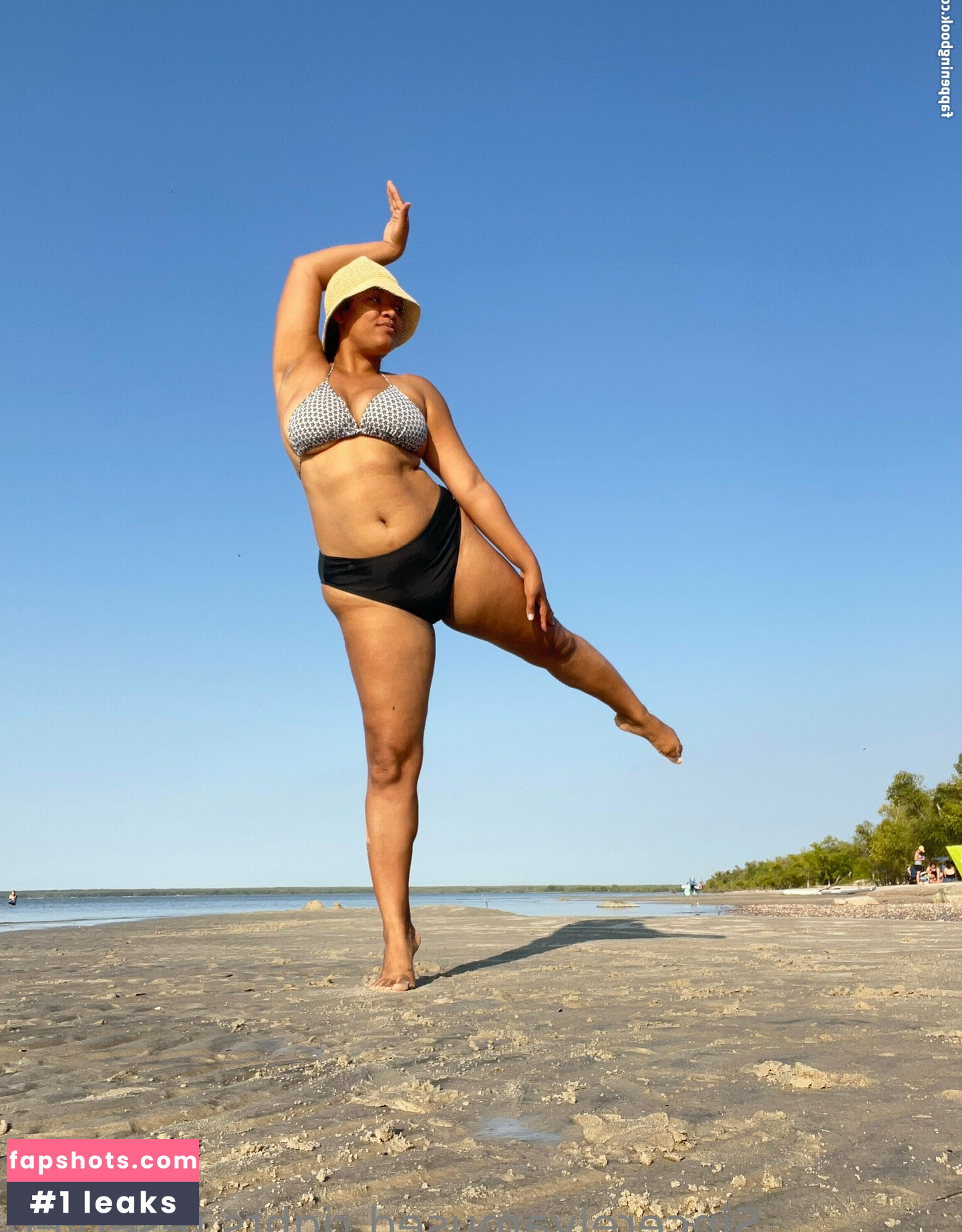 sincerelyamused gallery photo #22