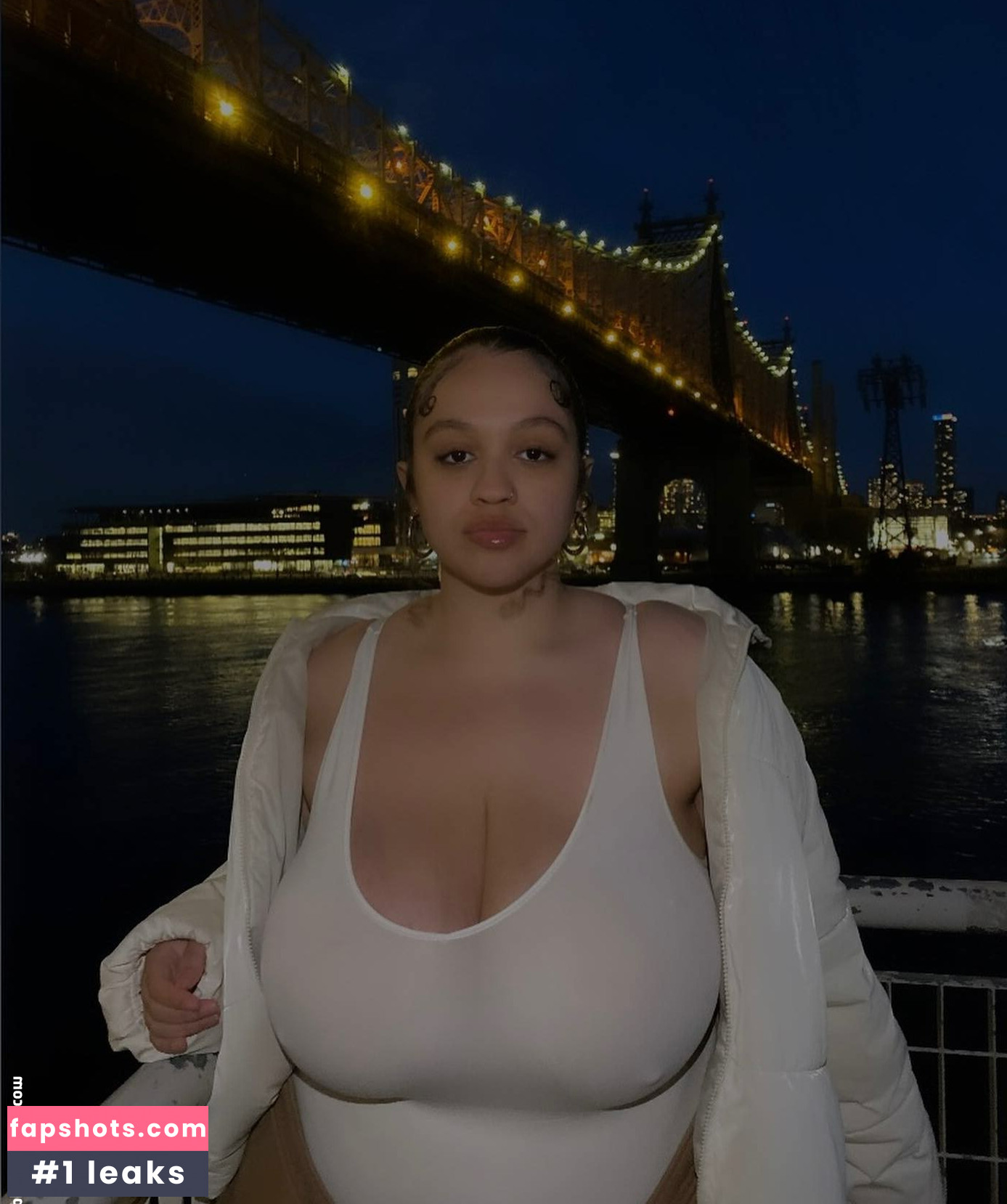 sincerelyitsjulie Nude Leaks OnlyFans Photos #41 - LeakJerk