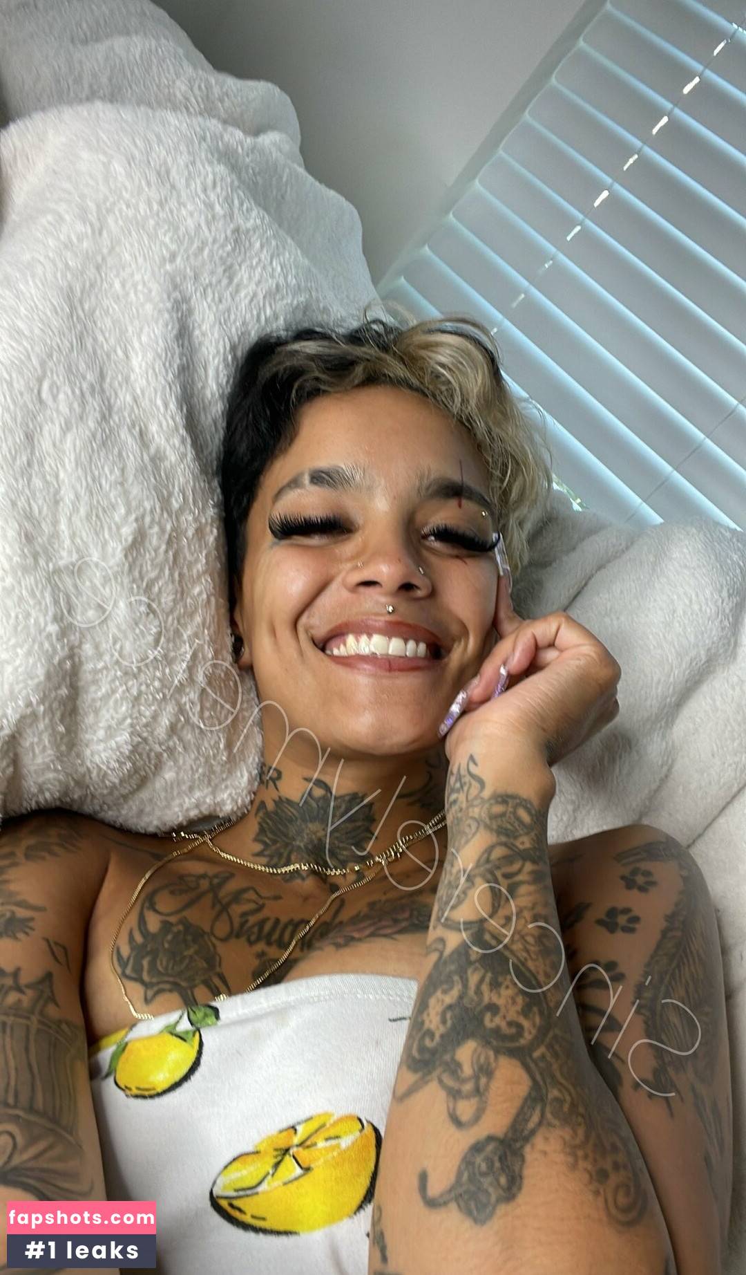 Sincerelymerce gallery photo #7