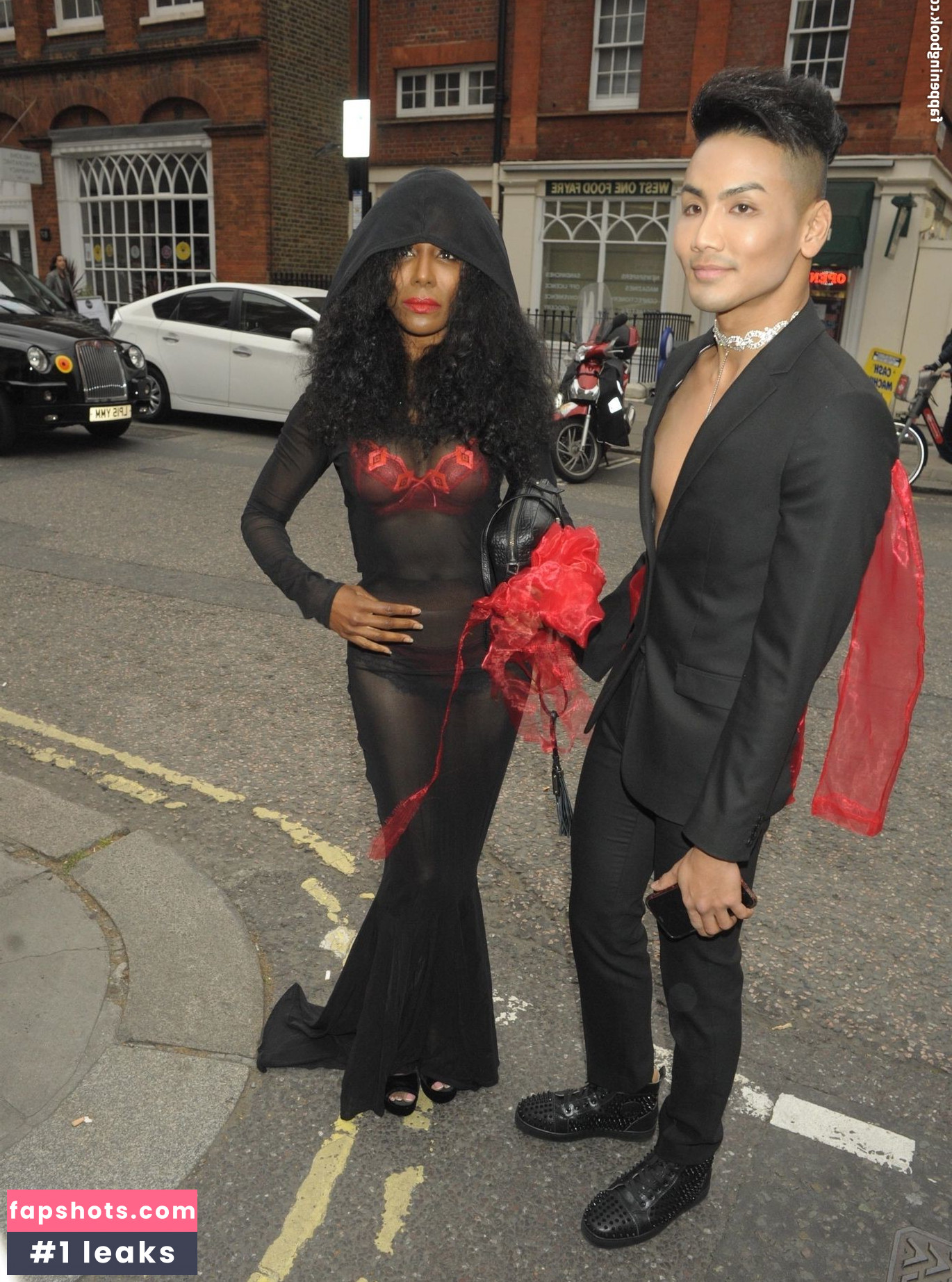 Sinitta gallery photo #101