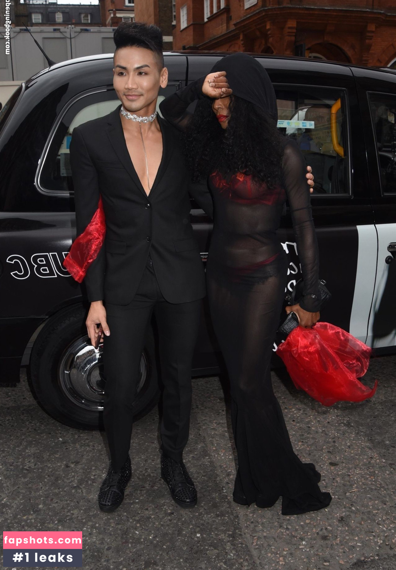 Sinitta gallery photo #102