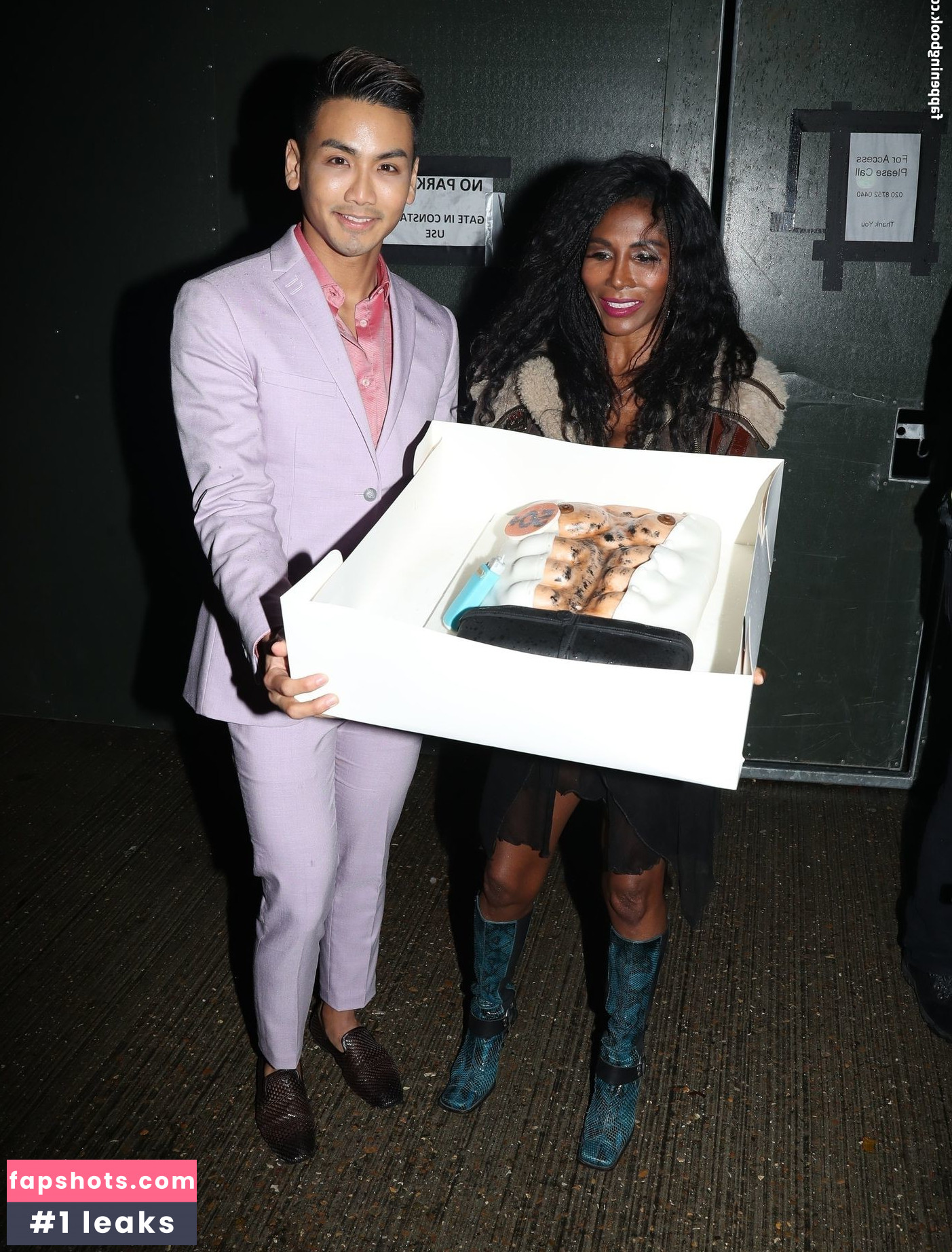 Sinitta gallery photo #54