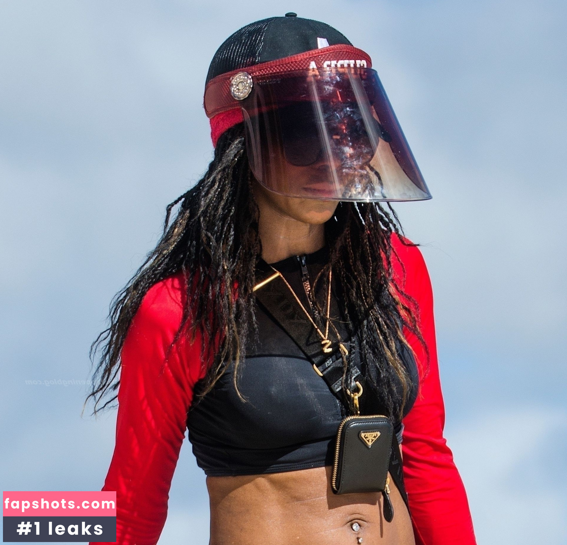 Sinitta gallery photo #7