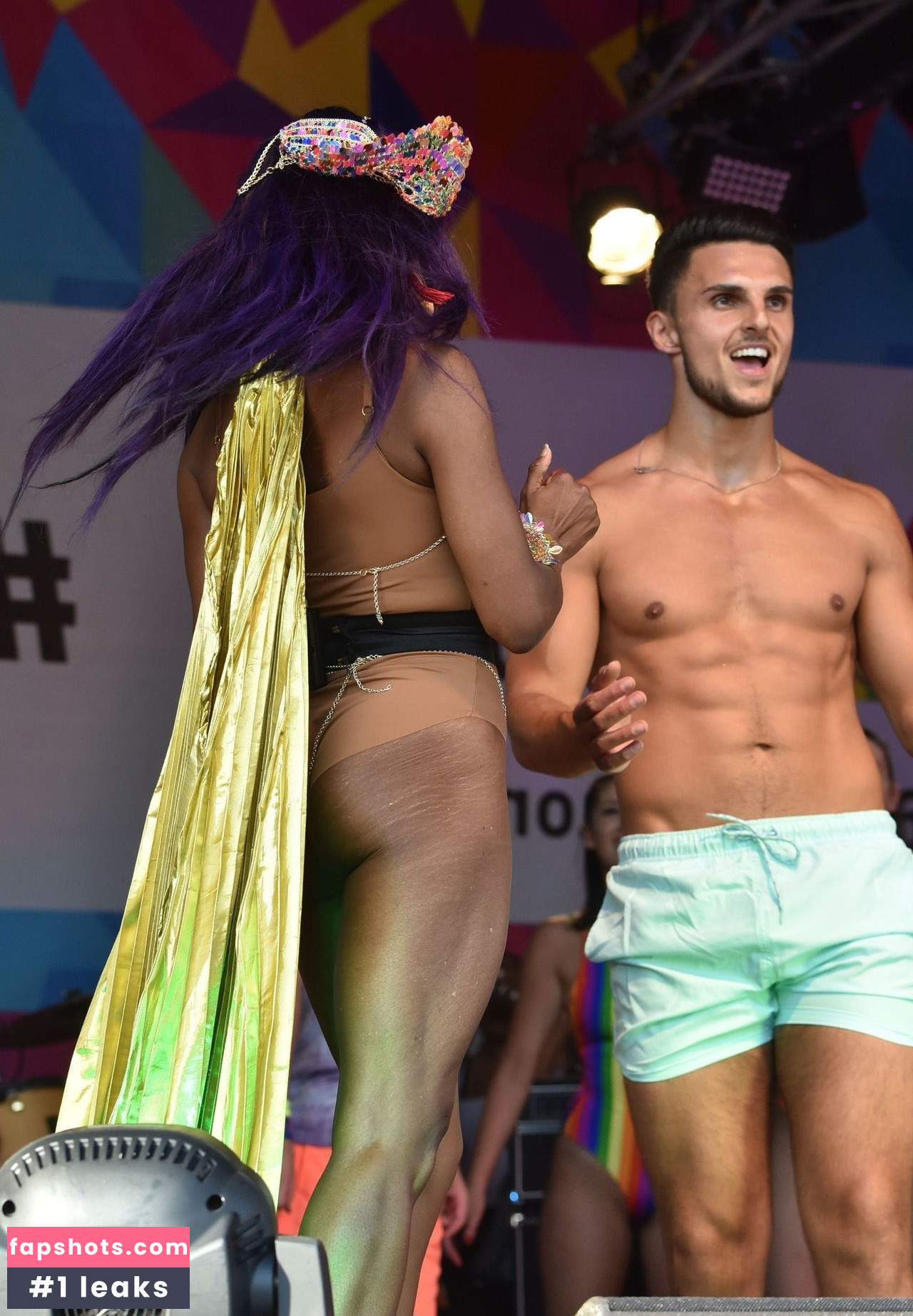 Sinitta gallery photo #63