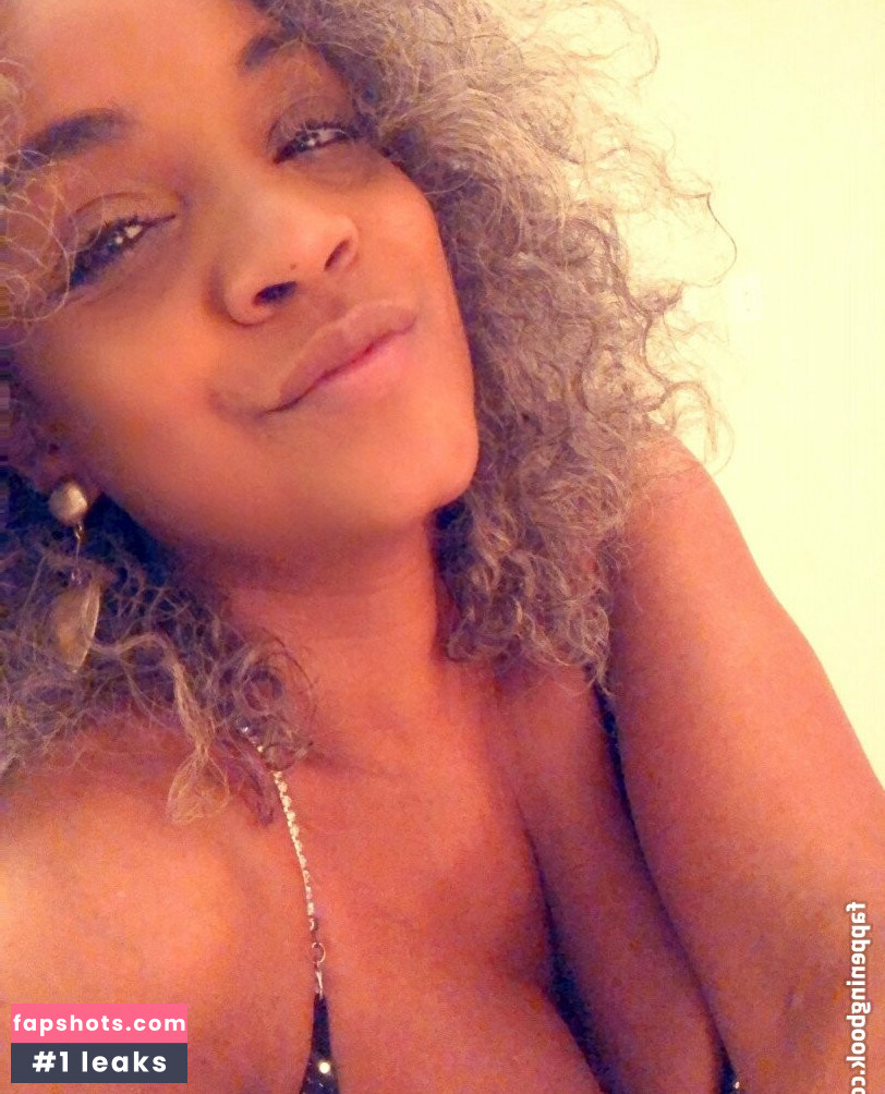 Sinnamon Love gallery photo #44