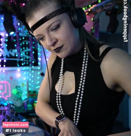 Sintica gallery photo #3