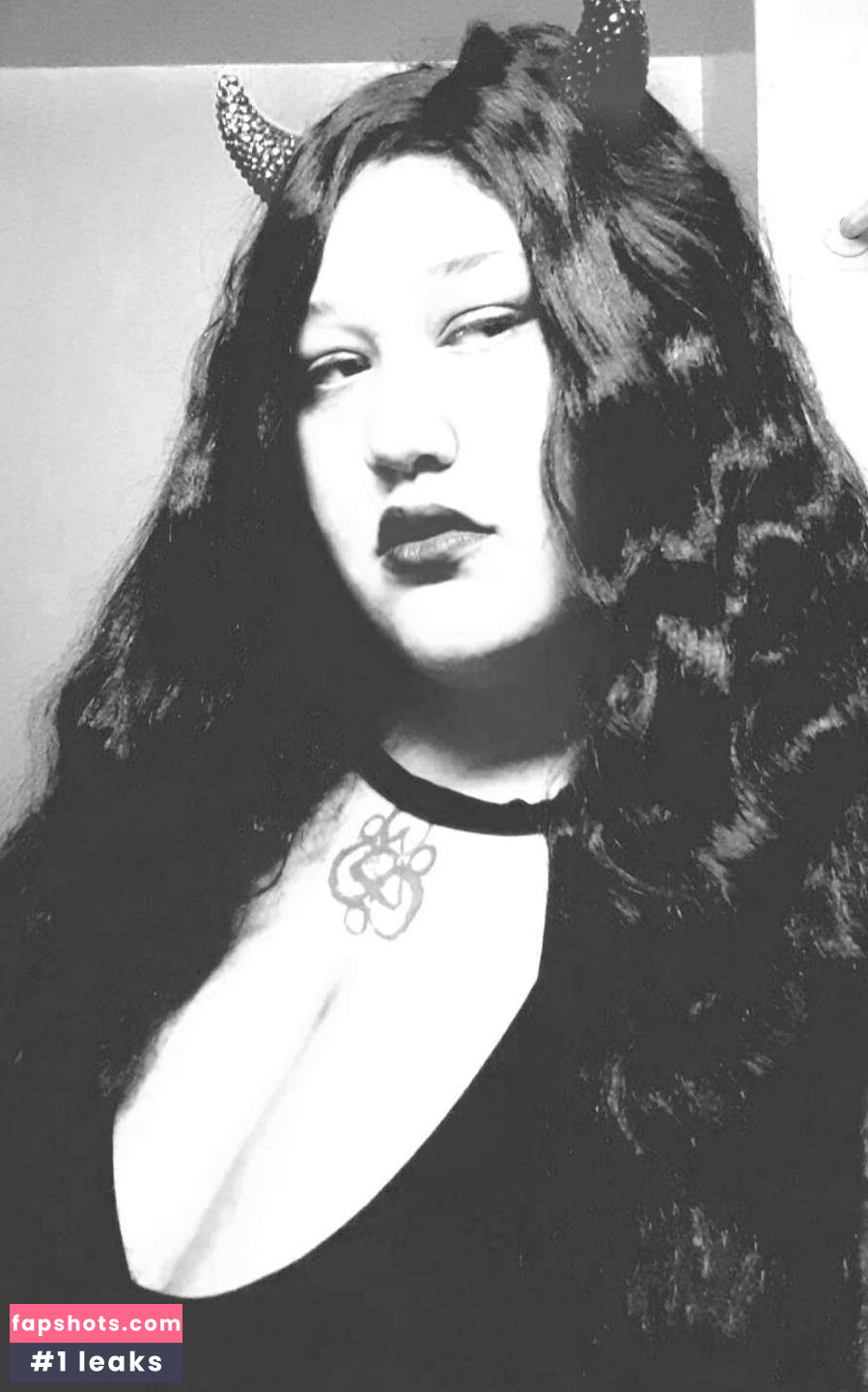 sinwithkim gallery photo #29