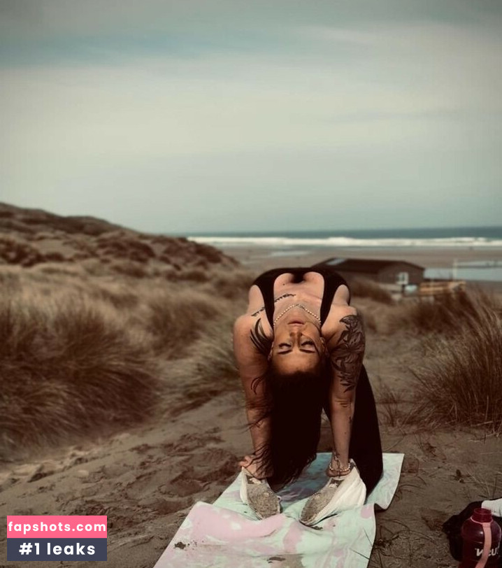 Siobhan Ward gallery photo #15