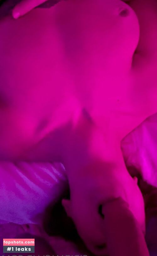 Siri Dahl Filtración Desnuda OnlyFans Foto #657 - Fapshots